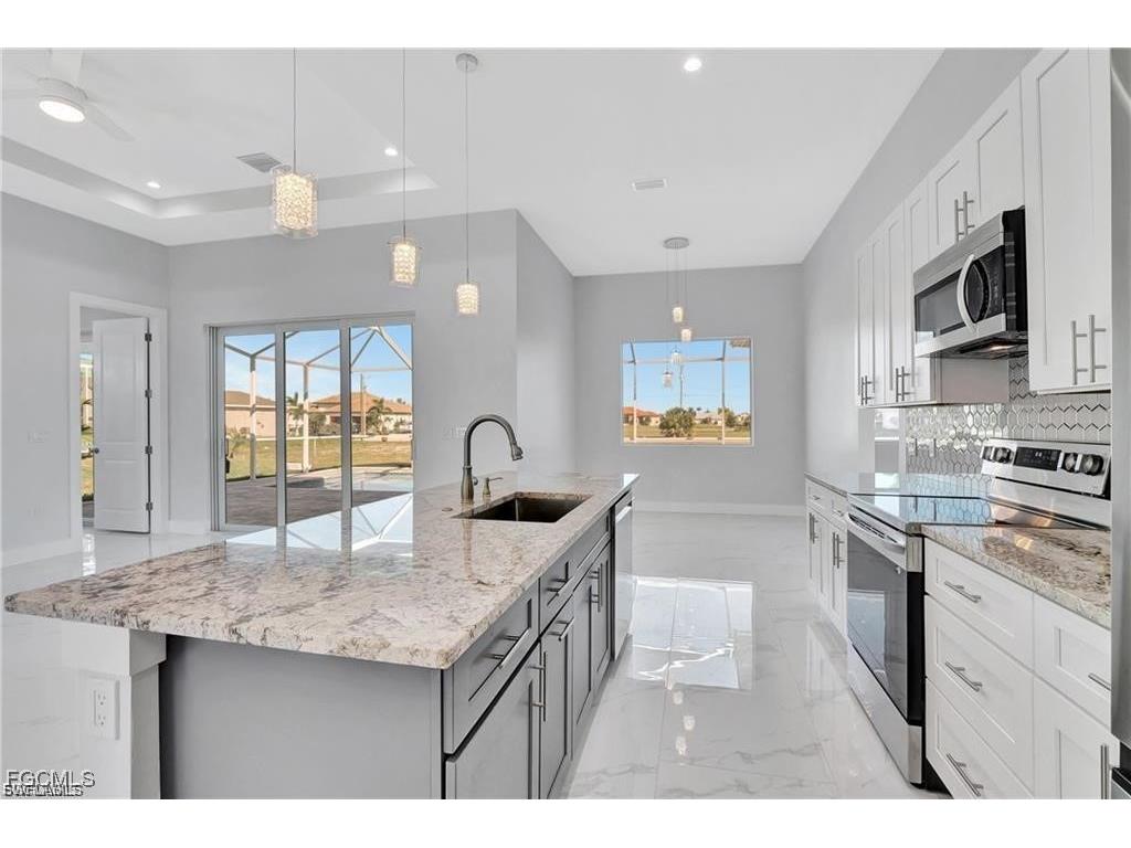 4421 NW 32nd Lane Cape Coral FL 33993 2025020143 image9