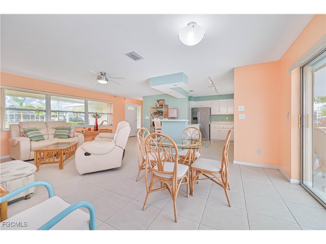 4421 SE 1st Avenue Cape Coral FL 33904 2025024941 image10
