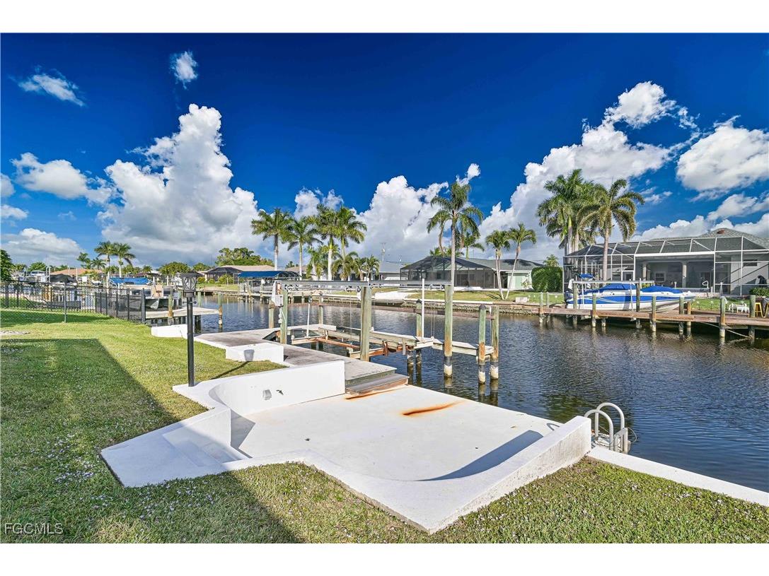 4421 SE 1st Avenue Cape Coral FL 33904 2025024941 image28