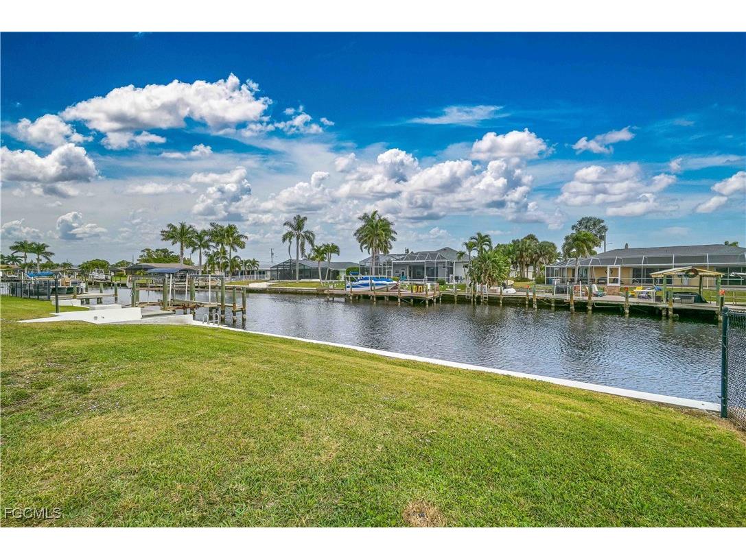 4421 SE 1st Avenue Cape Coral FL 33904 2025024941 image29