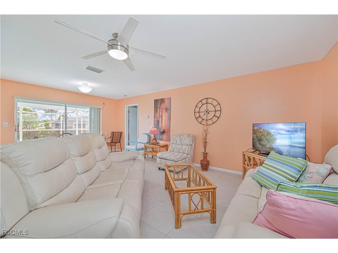 4421 SE 1st Avenue Cape Coral FL 33904 2025024941 image8