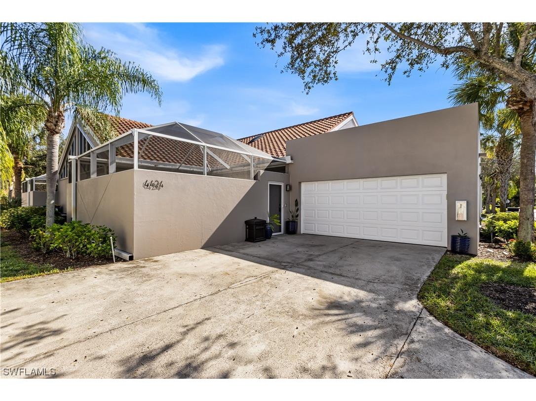 4424 Preserve Way #10-A Naples FL 34109 223093529 image1