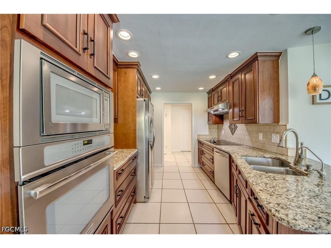 4424 SE 11th Place Cape Coral FL 33904 2026022874 image18