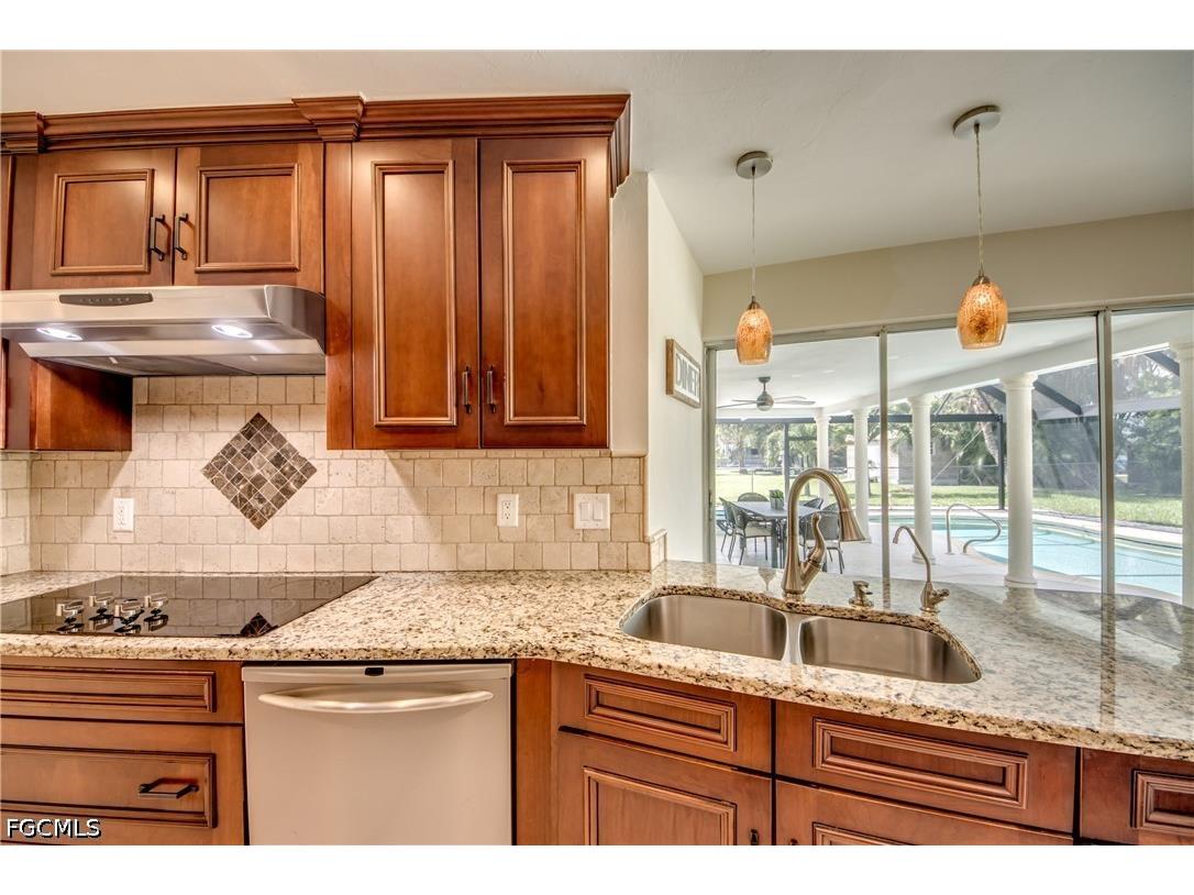 4424 SE 11th Place Cape Coral FL 33904 2026022874 image19