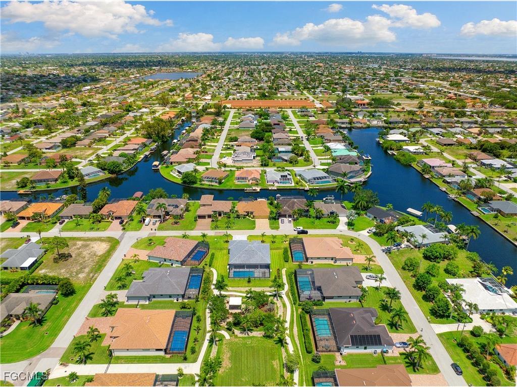 4424 SW 18th Place Cape Coral FL 33914 2025009238 image11