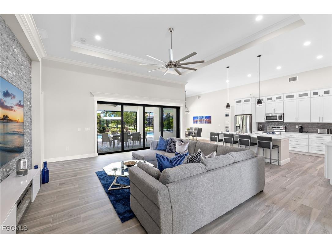 4424 SW 18th Place Cape Coral FL 33914 2025009238 image12