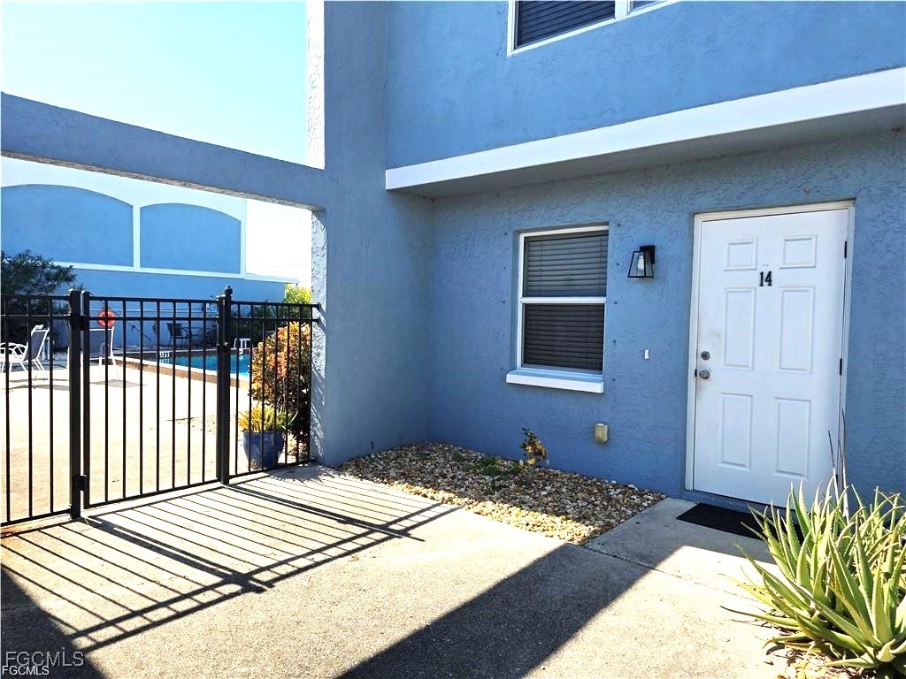 4424 SW 8th Place #14 Cape Coral FL 33914 2025022560 image1