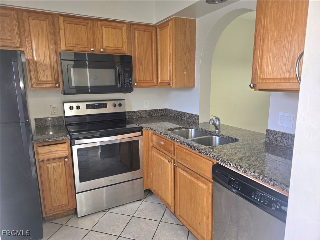 4424 SW 8th Place #14 Cape Coral FL 33914 2025022560 image5