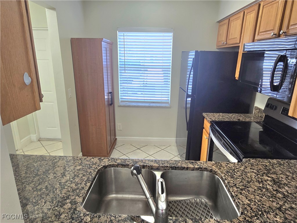 4424 SW 8th Place #14 Cape Coral FL 33914 2025022560 image6