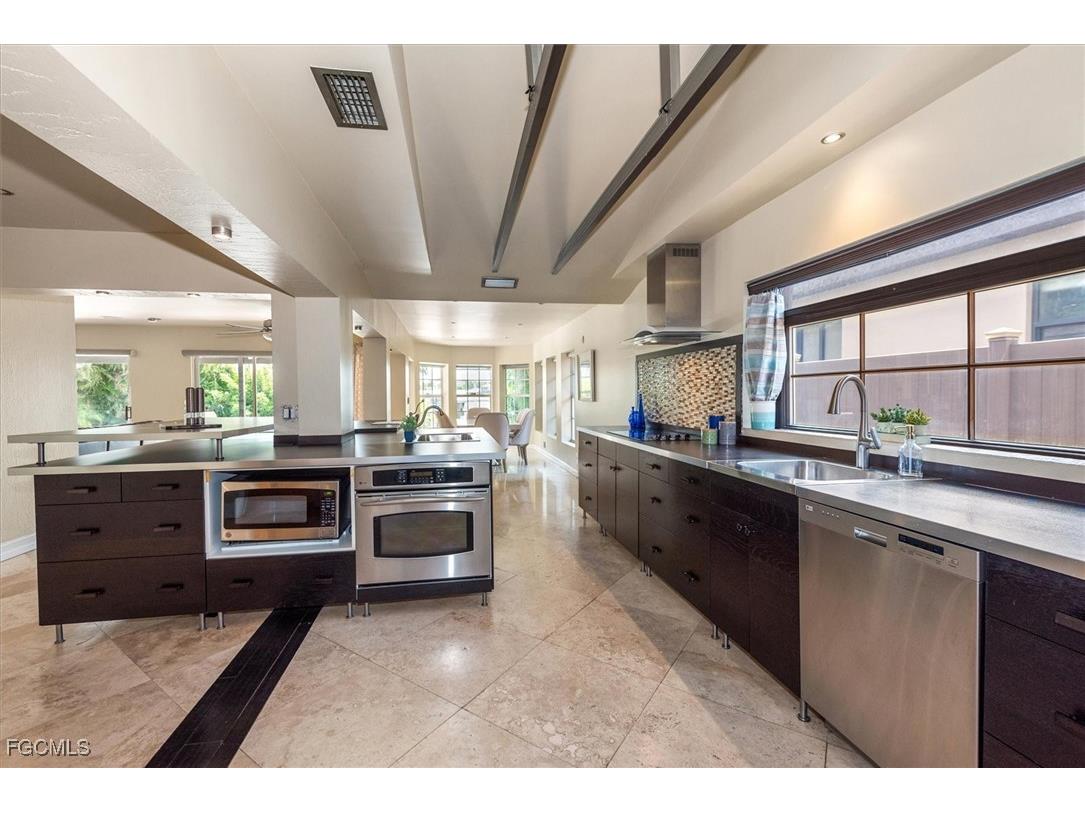 4425 Orchid Boulevard Cape Coral FL 33904 2025008422 image10