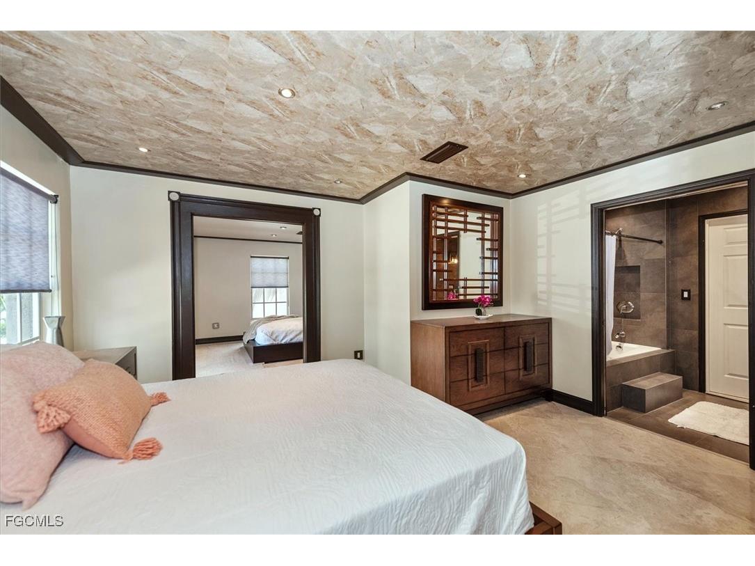 4425 Orchid Boulevard Cape Coral FL 33904 2025008422 image22