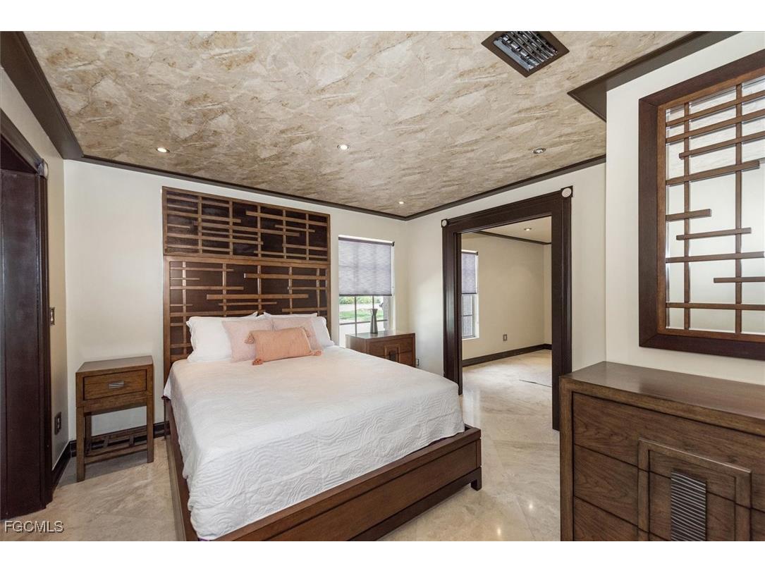 4425 Orchid Boulevard Cape Coral FL 33904 2025008422 image23