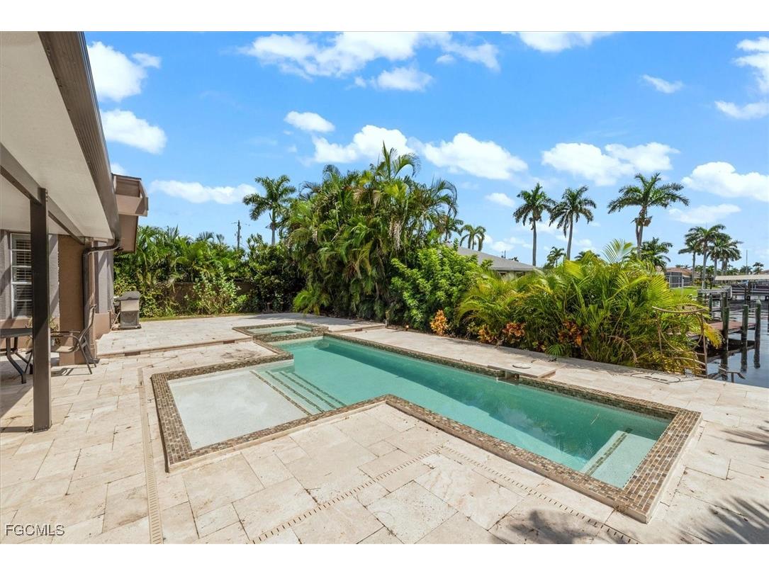 4425 Orchid Boulevard Cape Coral FL 33904 2025008422 image3