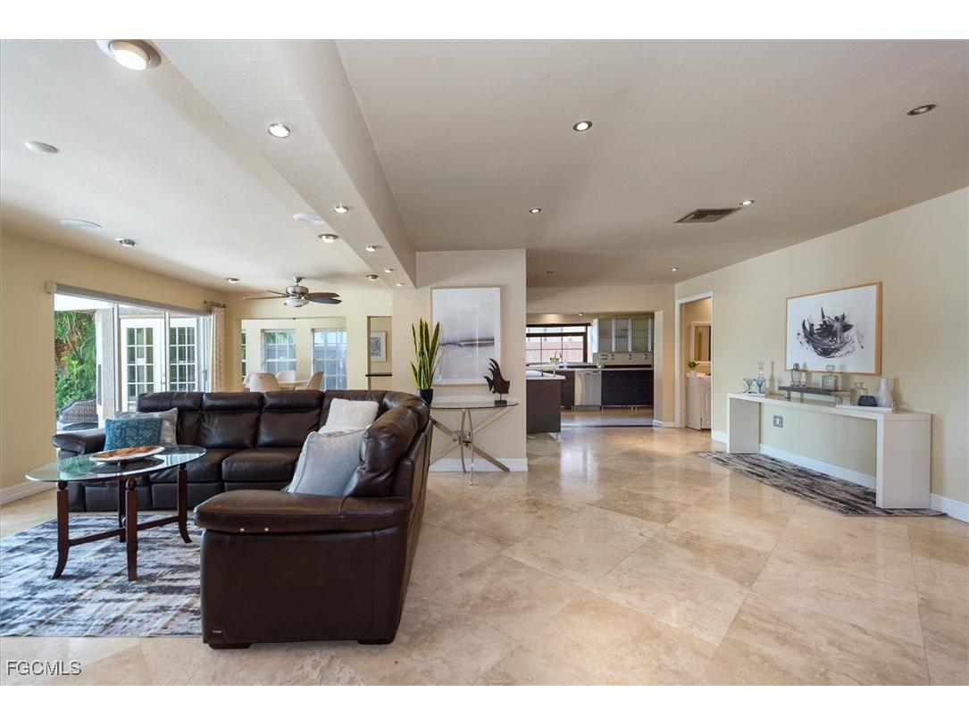 4425 Orchid Boulevard Cape Coral FL 33904 2025008422 image7