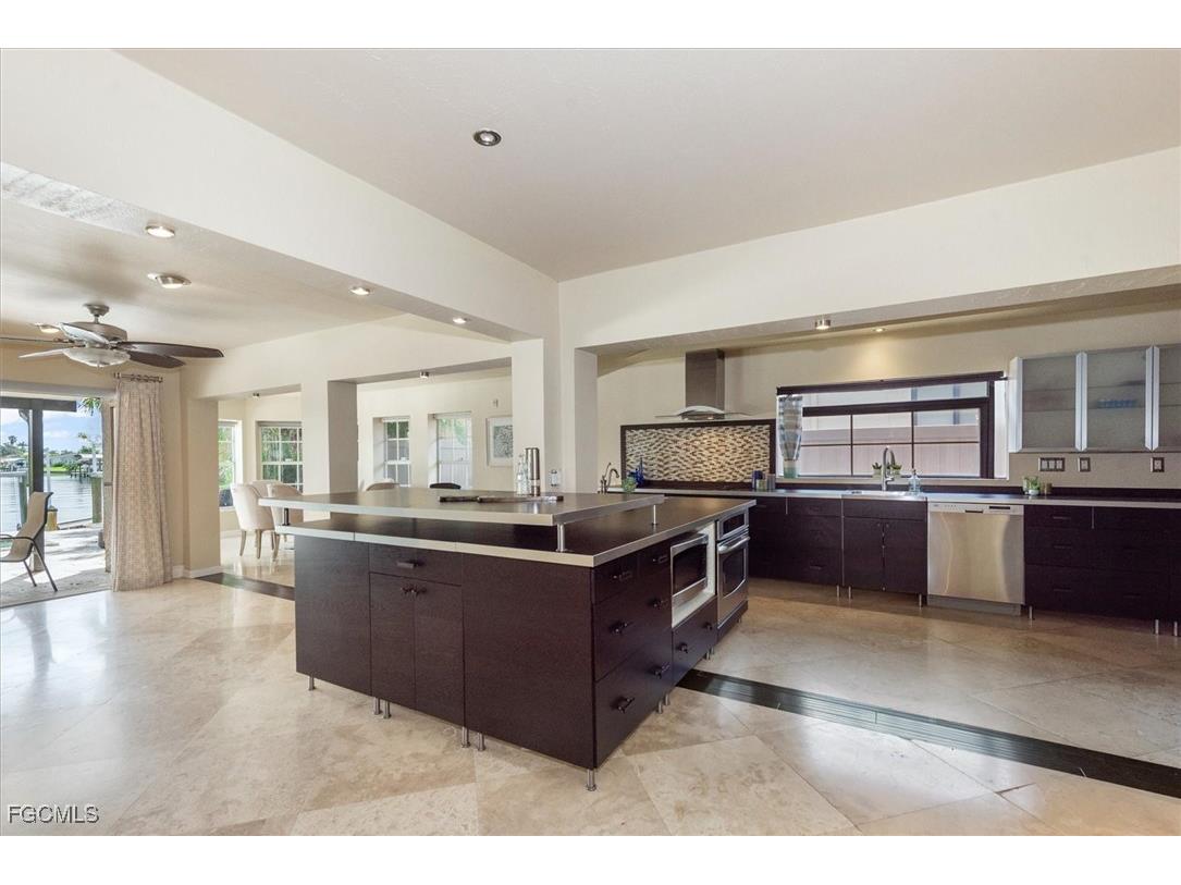 4425 Orchid Boulevard Cape Coral FL 33904 2025008422 image8