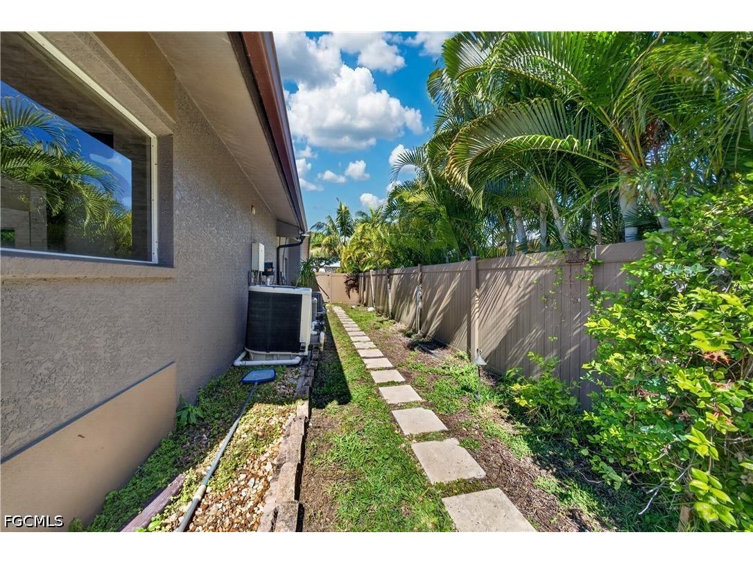 4425 Orchid Boulevard Cape Coral FL 33904 2026013051 image39