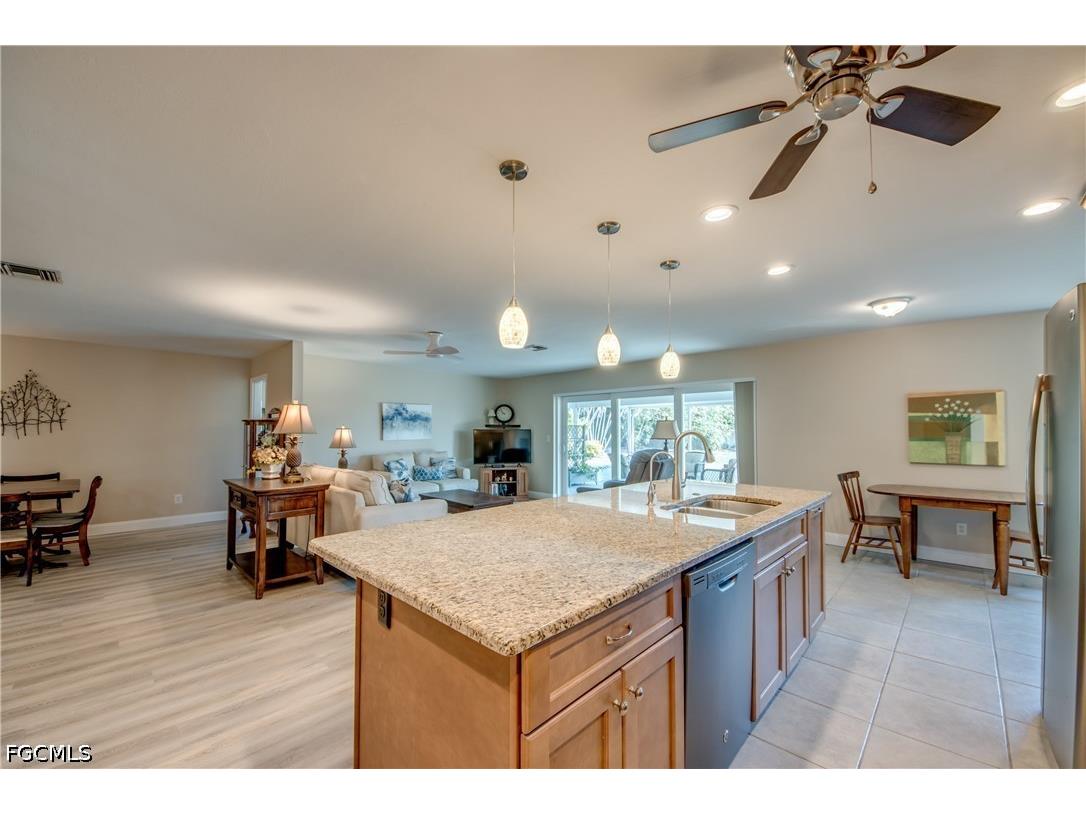 4425 SE 13th Avenue Cape Coral FL 33904 2026014173 image10