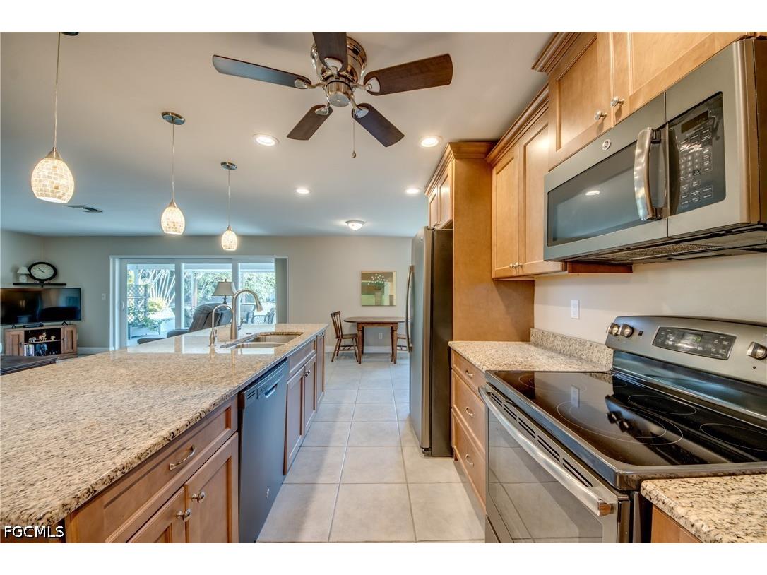 4425 SE 13th Avenue Cape Coral FL 33904 2026014173 image12