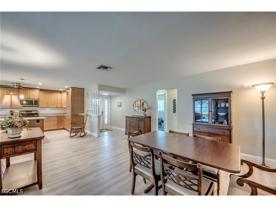 4425 SE 13th Avenue Cape Coral FL 33904 2026014173 image14