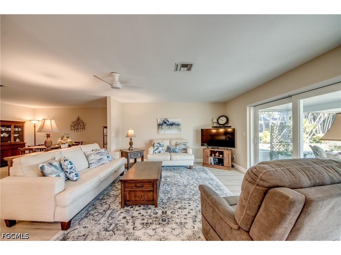 4425 SE 13th Avenue Cape Coral FL 33904 2026014173 image23