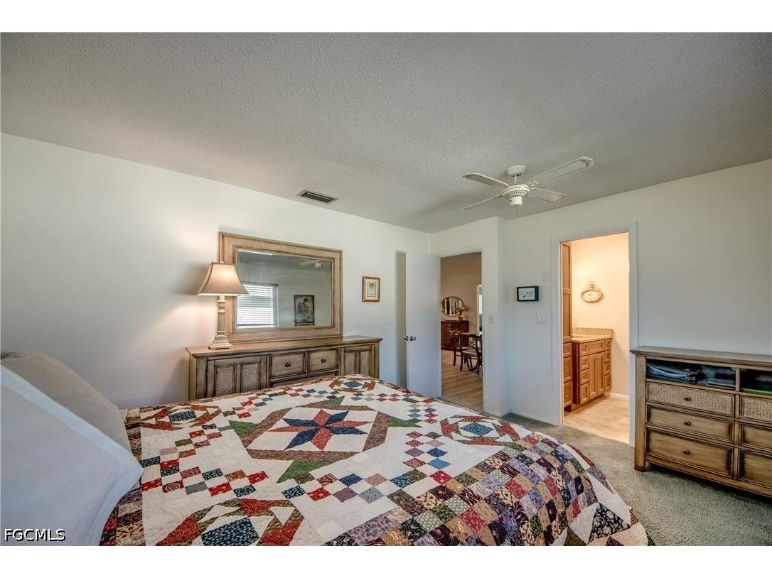 4425 SE 13th Avenue Cape Coral FL 33904 2026014173 image27