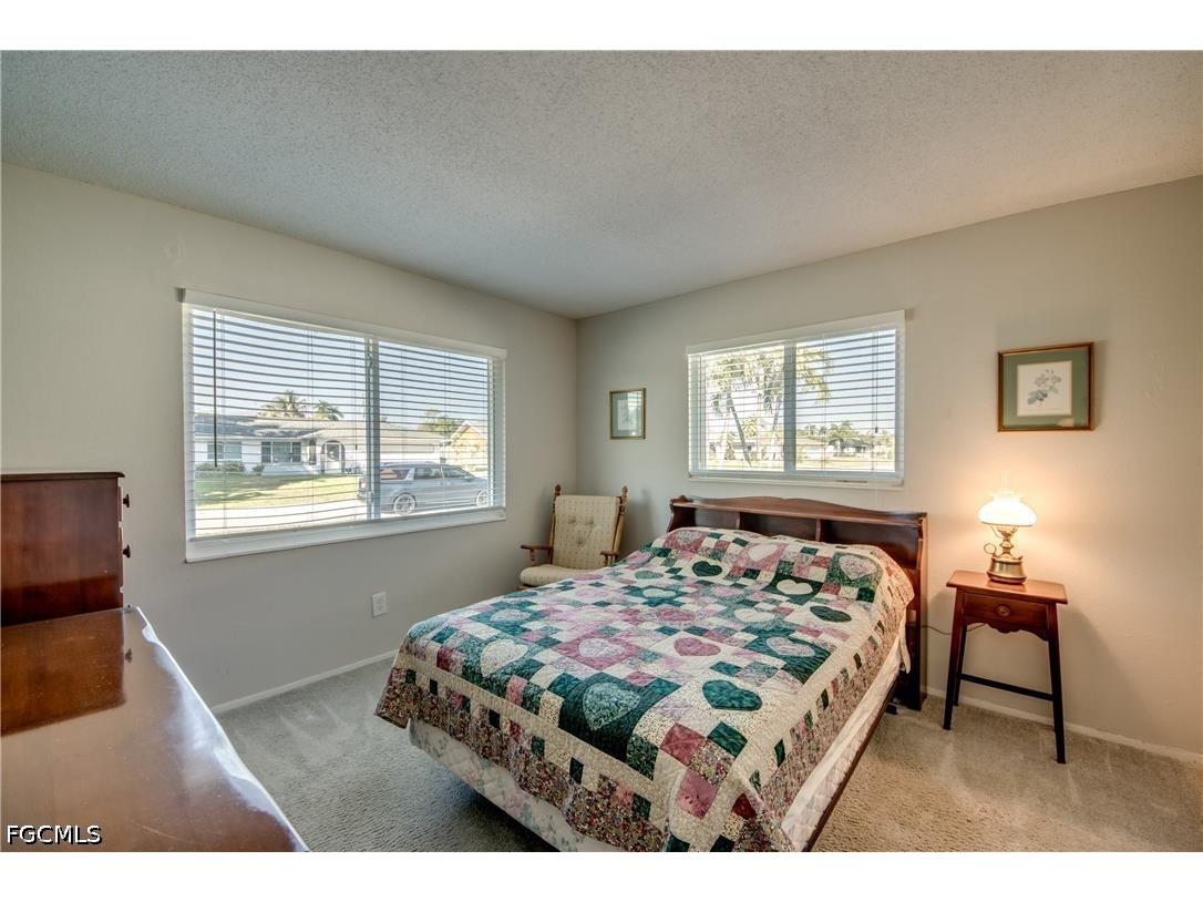 4425 SE 13th Avenue Cape Coral FL 33904 2026014173 image33