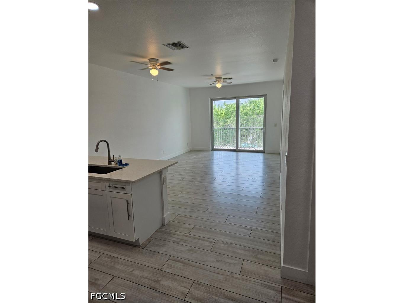 4425 SW Santa Barbara Place Cape Coral FL 33914 2026026720 image4
