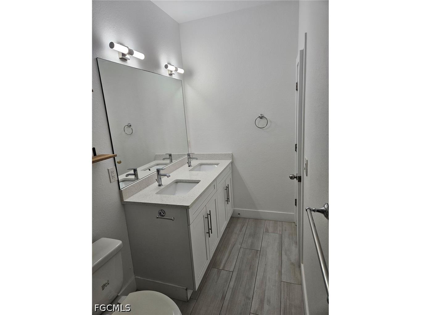 4425 SW Santa Barbara Place Cape Coral FL 33914 2026026720 image6