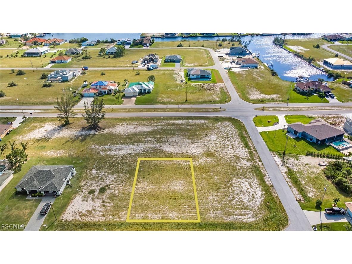 4426 NW 32nd Street Cape Coral FL 33993 2026009082 image1