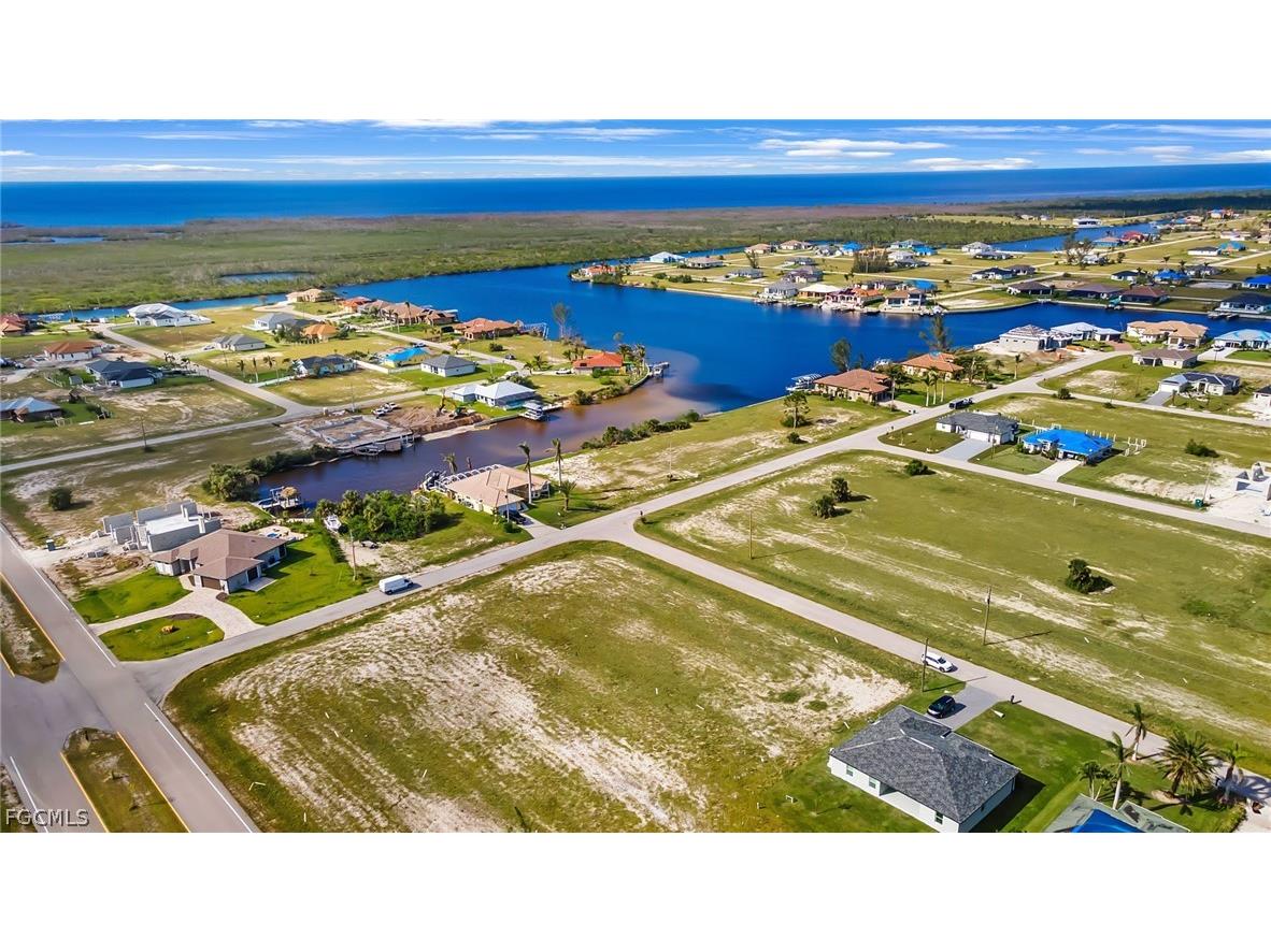4426 NW 32nd Street Cape Coral FL 33993 2026009082 image6