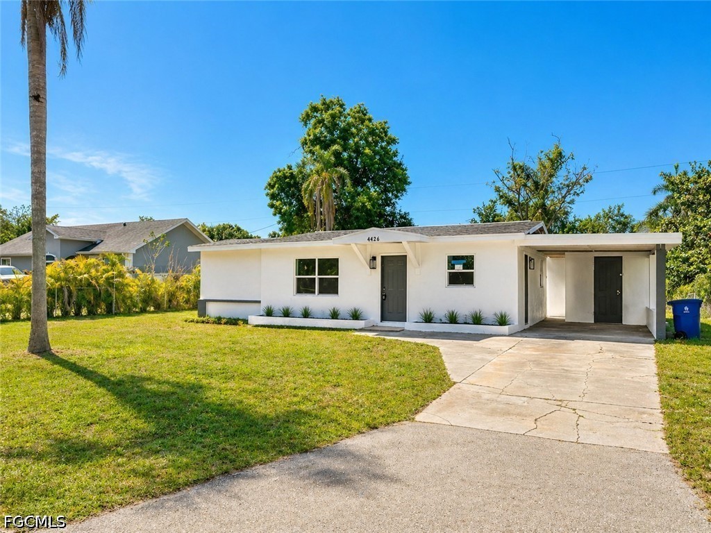 4426 Poinsettia Street Fort Myers FL 33905 2026019990 image1