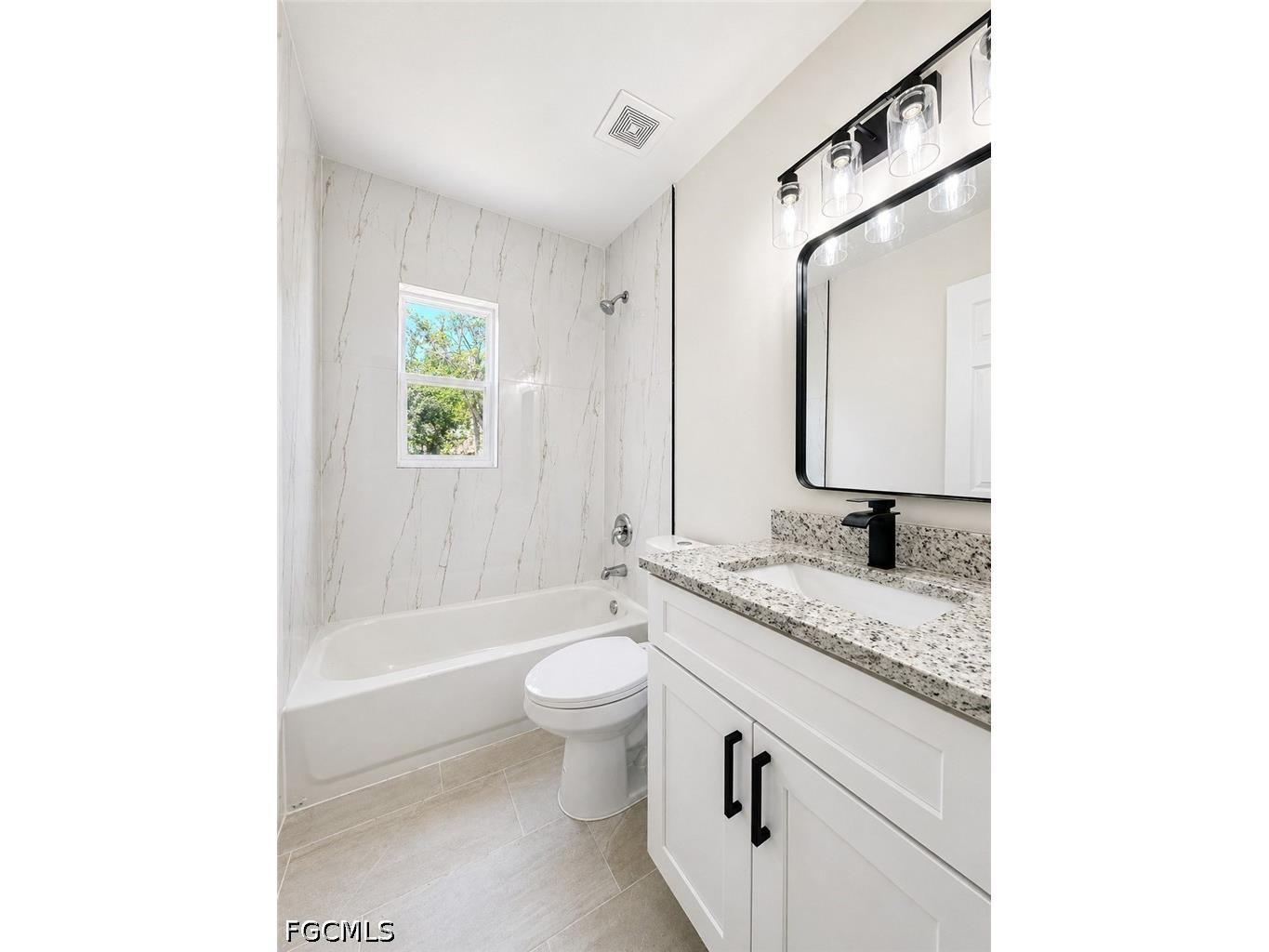 4426 Poinsettia Street Fort Myers FL 33905 2026019990 image10