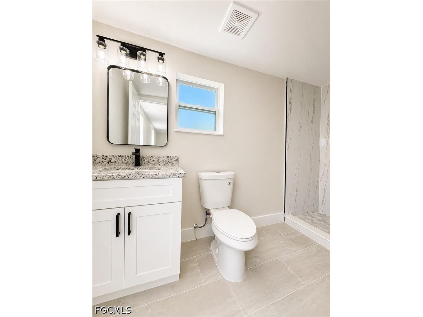 4426 Poinsettia Street Fort Myers FL 33905 2026019990 image7