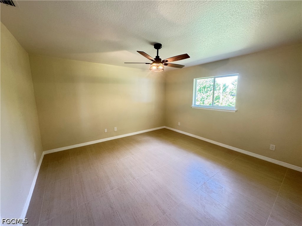 4426 SW Santa Barbara Place Cape Coral FL 33914 2026027388 image10
