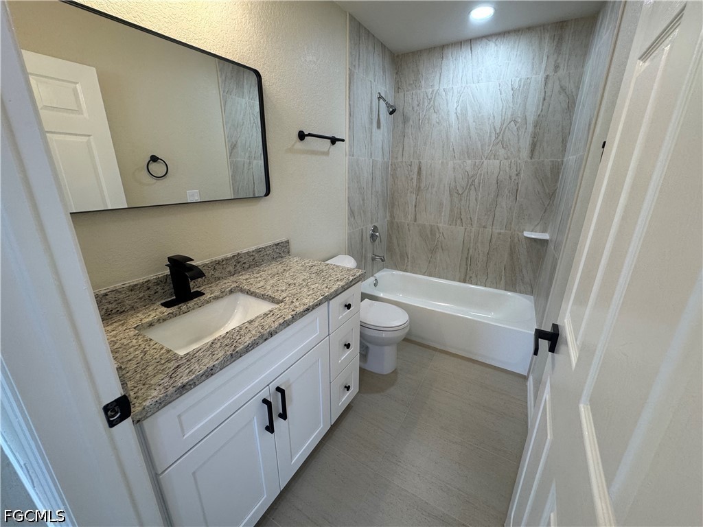 4426 SW Santa Barbara Place Cape Coral FL 33914 2026027388 image27