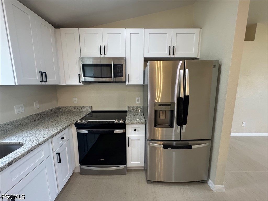 4426 SW Santa Barbara Place Cape Coral FL 33914 2026027388 image5