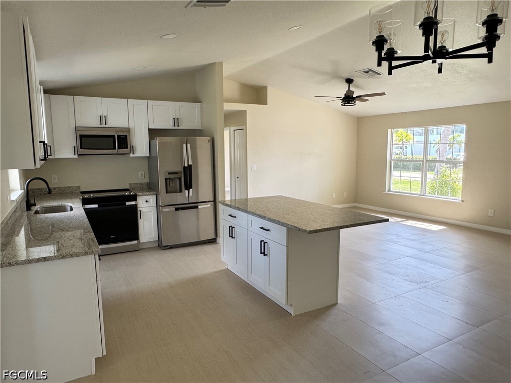 4426 SW Santa Barbara Place Cape Coral FL 33914 2026027388 image7