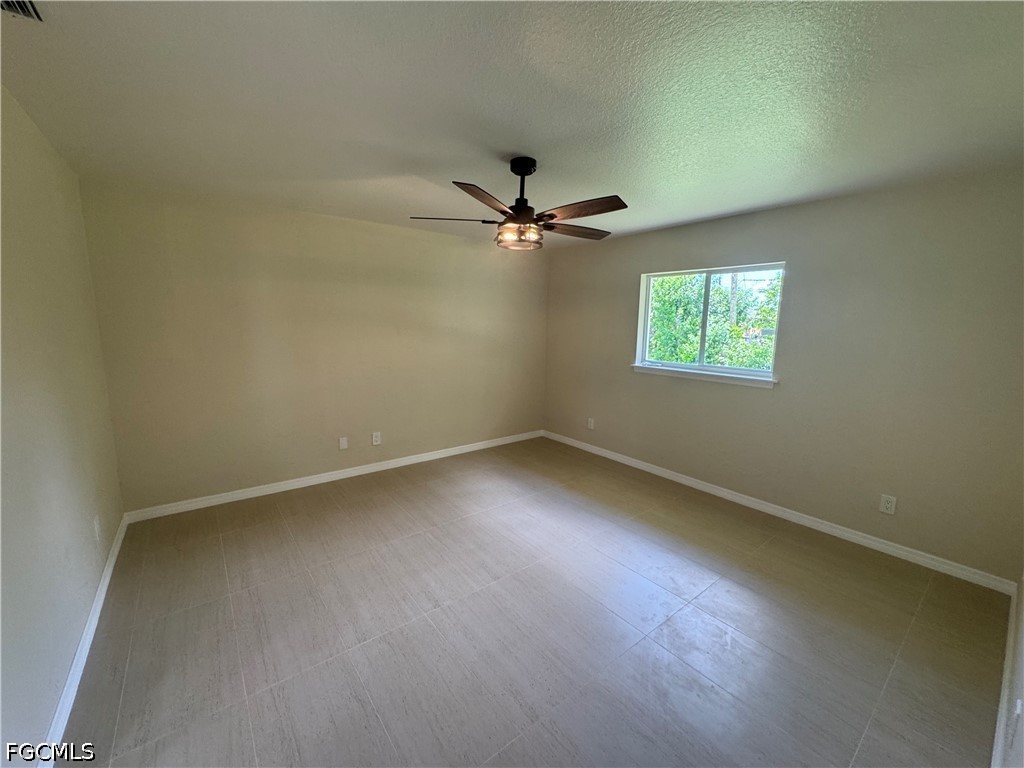 4426 SW Santa Barbara Place Cape Coral FL 33914 2026027388 image8