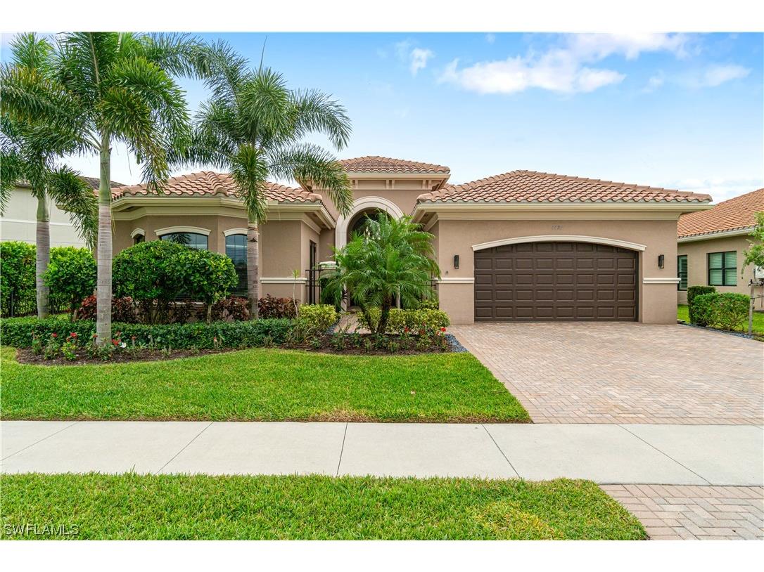 4427 Caldera Circle Naples FL 34119 223084882 image1