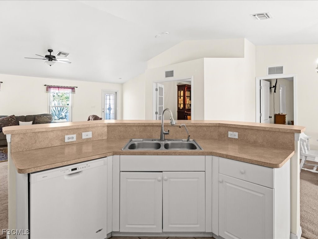 4427 NE 21st Place Cape Coral FL 33909 2025017887 image12