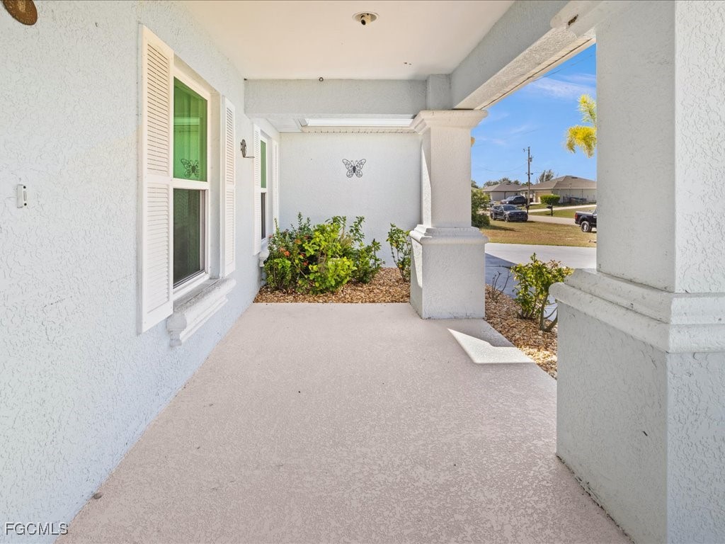 4427 NE 21st Place Cape Coral FL 33909 2025017887 image4