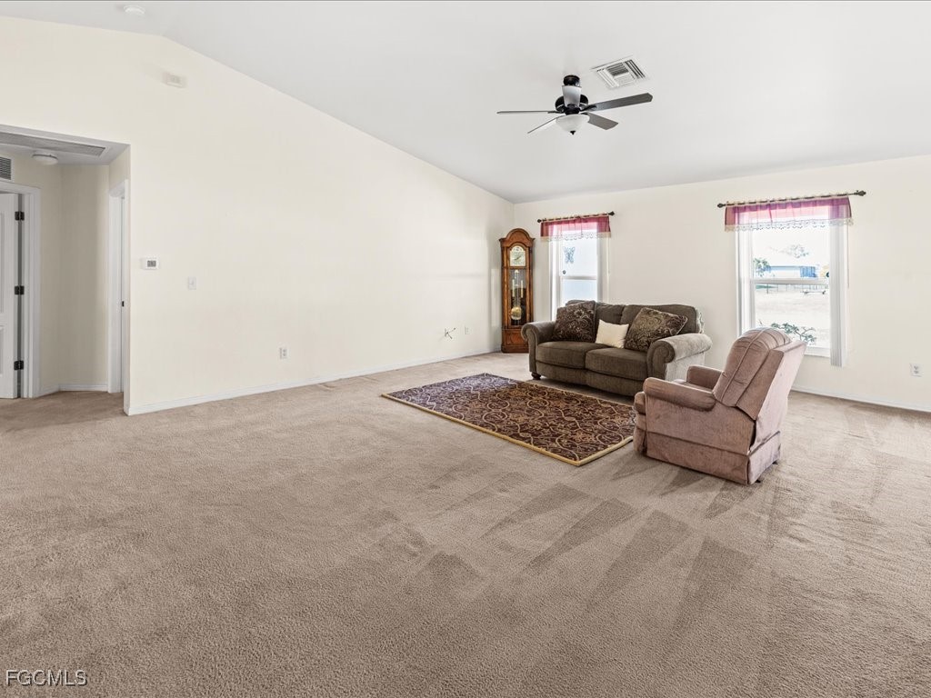 4427 NE 21st Place Cape Coral FL 33909 2025017887 image8