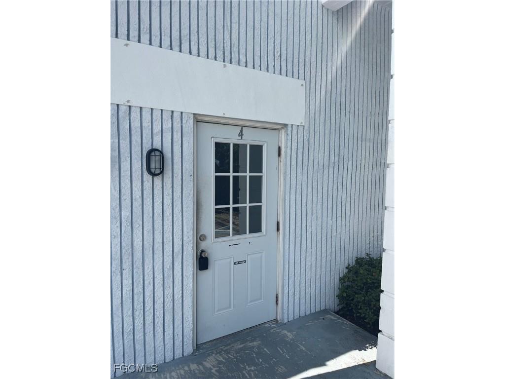 4427 SE 16th Place #4 Cape Coral FL 33904 2026003322 image8