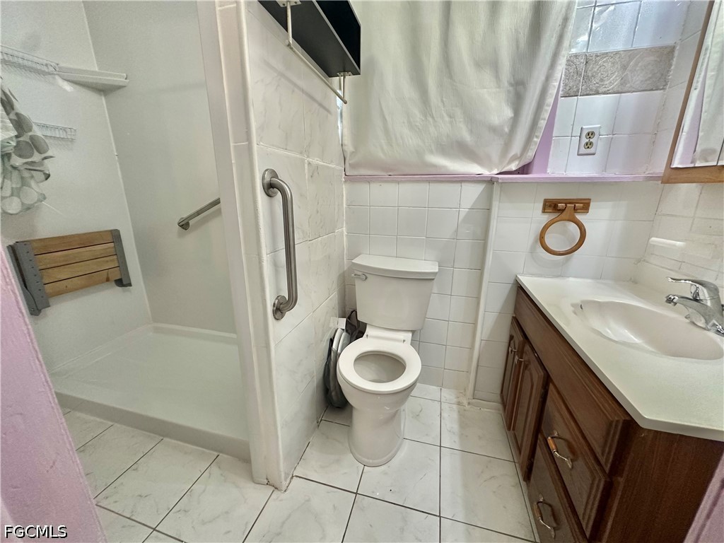 4428 Bessie Avenue Fort Myers FL 33905 2026017500 image13