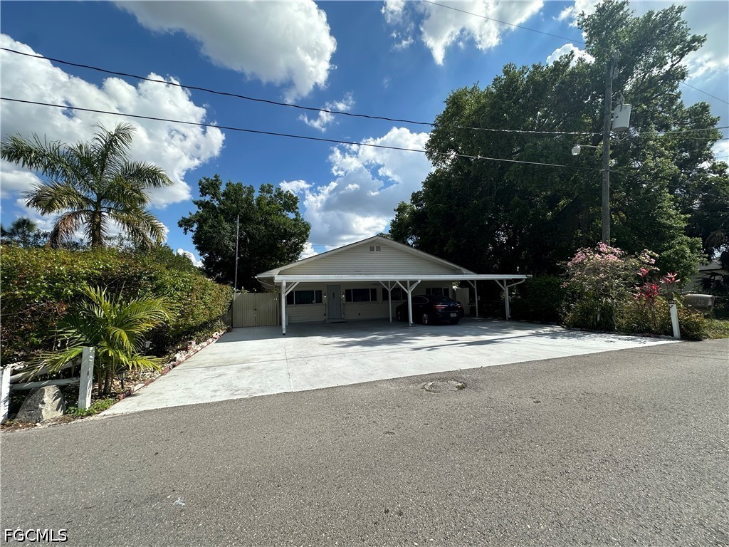 4428 Bessie Avenue Fort Myers FL 33905 2026017500 image23