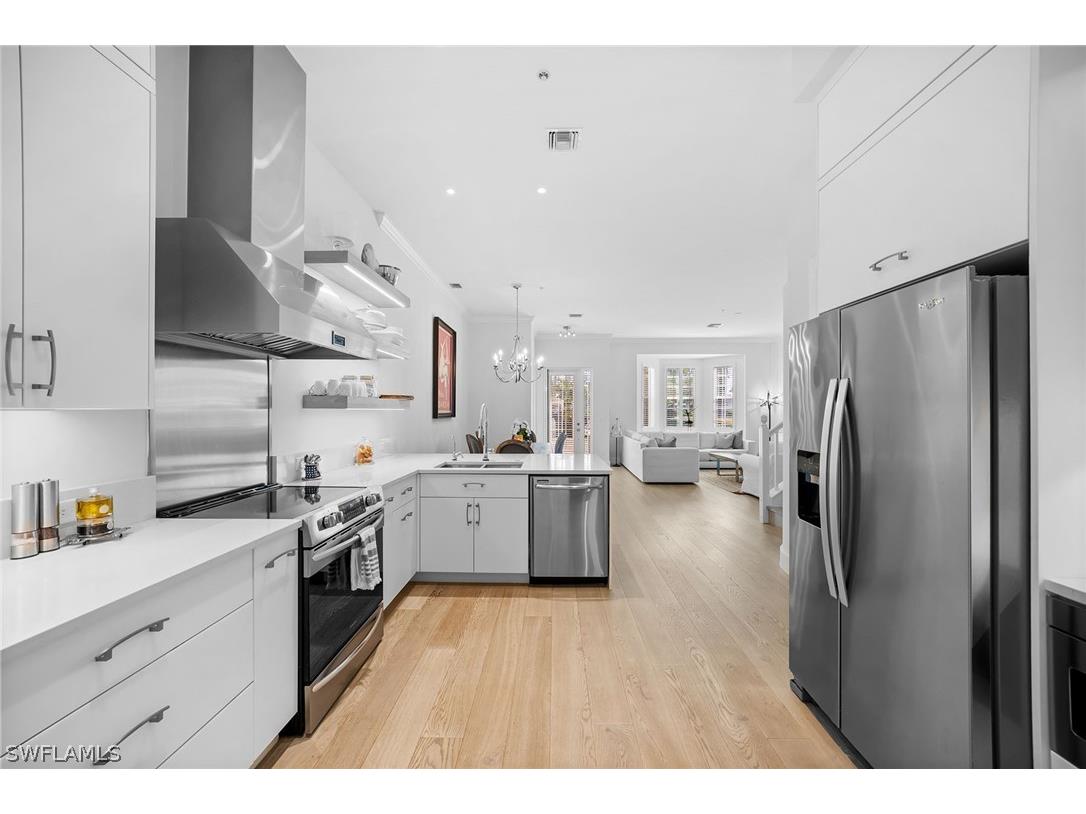 443 8th Avenue S #104 Naples FL 34102 226007857 image16