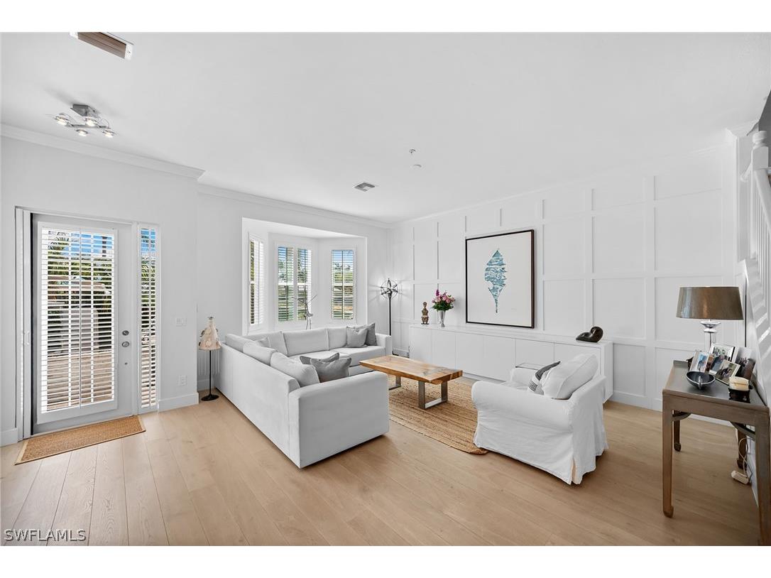 443 8th Avenue S #104 Naples FL 34102 226007857 image4