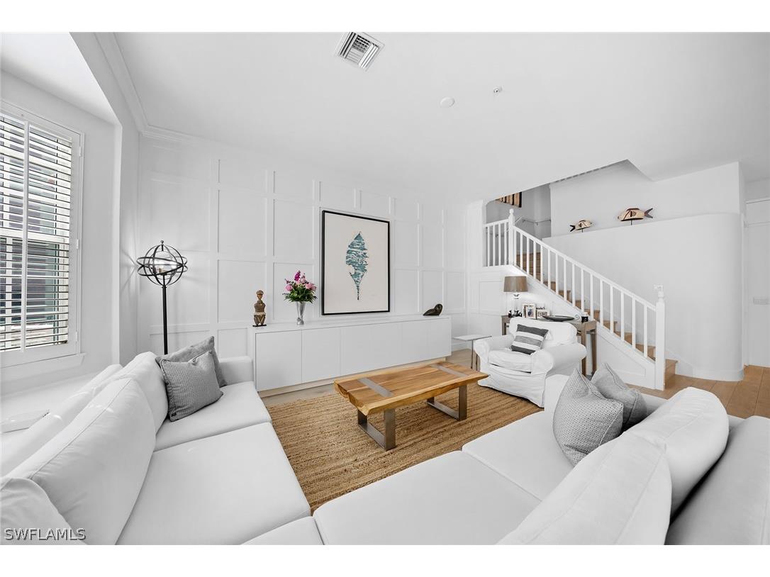 443 8th Avenue S #104 Naples FL 34102 226007857 image6