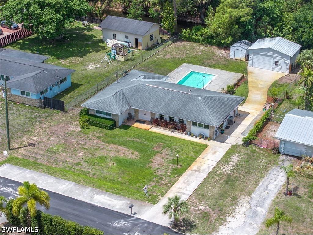 443 Castle Drive Naples FL 34119 226015118 image37