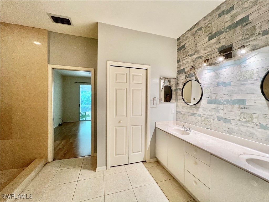 443 Crossfield Circle #74 Naples FL 34104 225070207 image29